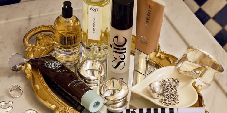 Allure Shopping: Discover New Hair, Skin Care, and Makeup Products