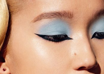Makeup Artists Say These Drugstore Eye Shadows Rival Luxury Formulas