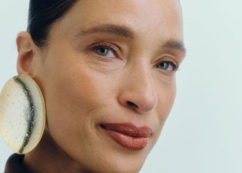 8 Best Eye-Tightening Creams for Puffiness and Fine Lines