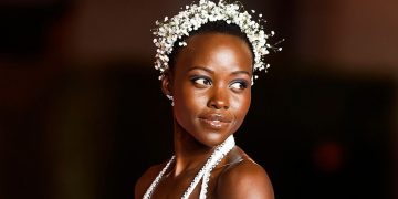 8 Natural Bridal Hairstyles That Will Elevate Your Wedding Day Look