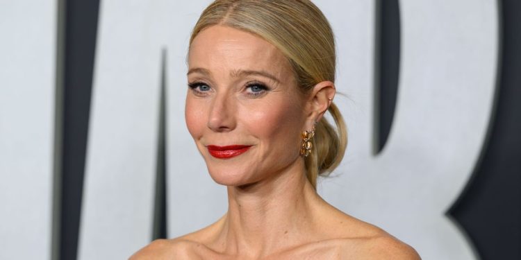 Whose Hair Is More ’90s: Gwyneth Paltrow or Apple Martin?