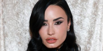 Demi Lovato’s Mauve Cat-Eye Nails Look Like Liquid Velvet—Watch the Video