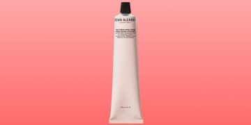 The Grown Alchemist Soothing Hand Cream Is the Ultimate Travel Companion—Review