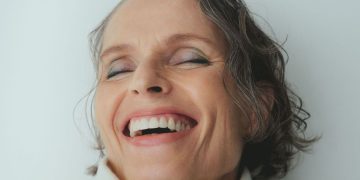 8 Best Water Flossers for a Deep, Powerful Clean