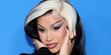 Cardi B Mixed Chrome, Ombré, and French Details Into One Mesmerizing Manicure—See the Photos