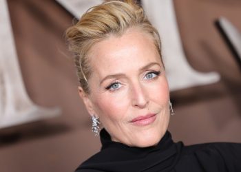 Gillian Anderson Took This Hair Accessory Out of the ’90s and Onto the Runway—See the Photos