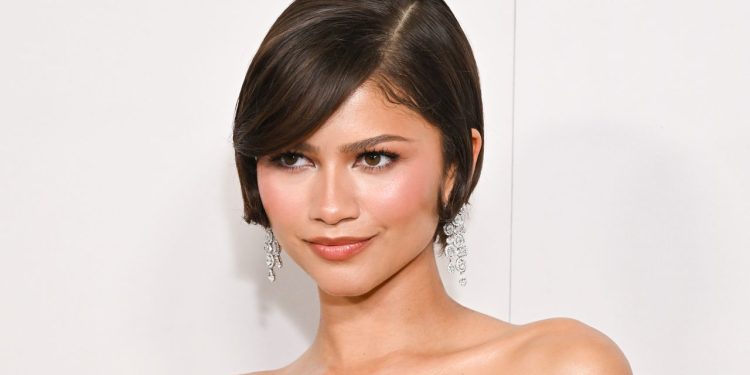 Zendaya’s Nails Are in Their Bridal Era—See the Photos