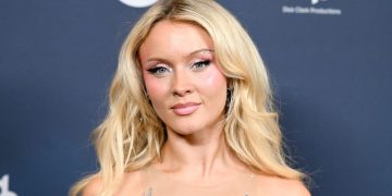 Zara Larsson’s Sparkly Butterfly Back Tattoos Are a Full-On Y2K Beauty Fantasy