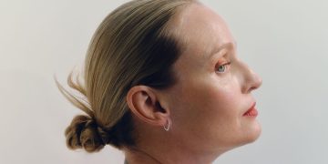 Can You Ban Your Bridesmaid From Wearing a Slicked-Back Bun?