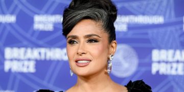 Salma Hayek’s Quiet Silver Updo Is the Epitome of Elegance