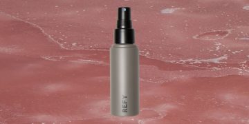 The Refy Face Setter Setting Spray Always Gives Me the Prettiest Glow—Review