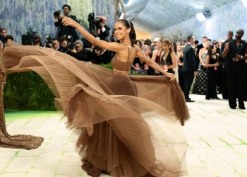 Misty Copeland’s Post-Ballet Class Inspired Met Gala Beauty – See Photos