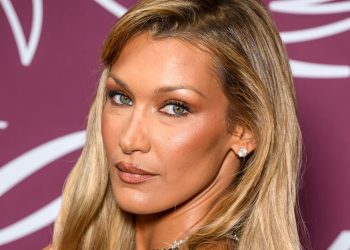 Bella Hadid’s Dark Taupe Nails Are an Unexpected Spring Manicure Surprise—See the Photos