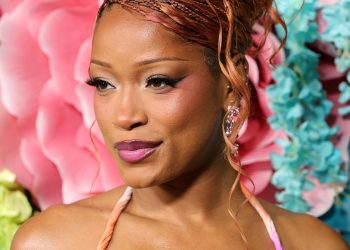 Keke Palmer’s Bedazzled Space Buns Are the Ultimate ’90s Throwback — See Photos