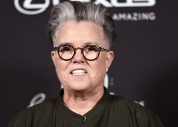 Rosie O’Donnell Wants to Talk About Her Facelift—Learn More