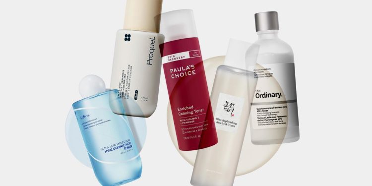 10 Best Toners for Mature Skin to Brighten, Smooth, and Exfoliate