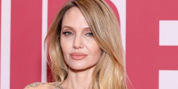 Angelina Jolie Is the Blondest She’s Been in Years—See the Photos
