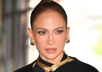 Jennifer Lopez’s Highlights Are Downright Chonky — See Photos