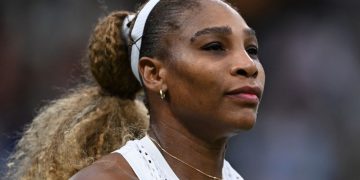 Serena Williams’s Diamond Manicure Is a Total Gem—See the Photos