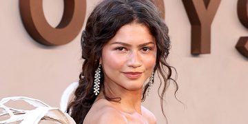 Zendaya’s Undone Braid and Flushed Cheeks Would Be Right at Home on Mount Olympus—See the Photos