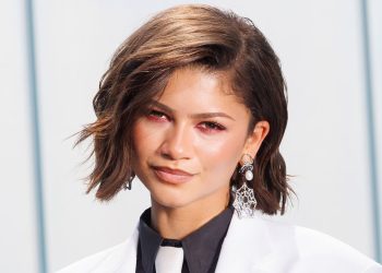 Zendaya Just Made Red Eyeliner Look Cool, Not Contagious — See Photos