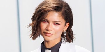 Zendaya Just Made Red Eyeliner Look Cool, Not Contagious — See Photos
